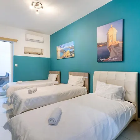 Spacious, 10 Seater Sofa, 3bed3bath With Wifi & Ac By 360 Estates